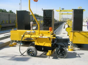 Гидравлический домкрат для стальных канатов